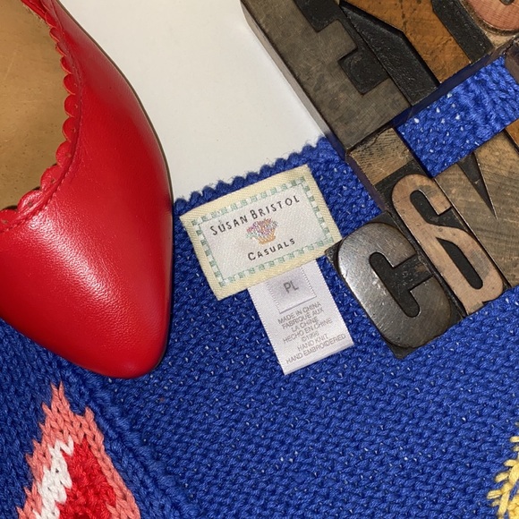 🆕SUSAN BRISTOL ‘May Flowers’ Vest in Cobalt Blue - Picture 4 of 8